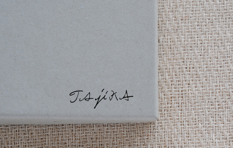 TAjiKA 「gift box」